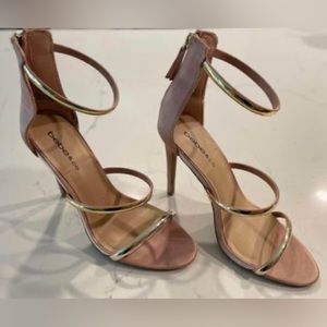 Bebe & Co Women's Heels Size 7.5 Rose Gold